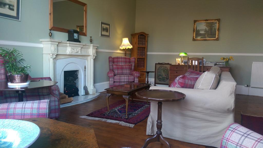 Lochinver Guesthouse Ayr Esterno foto