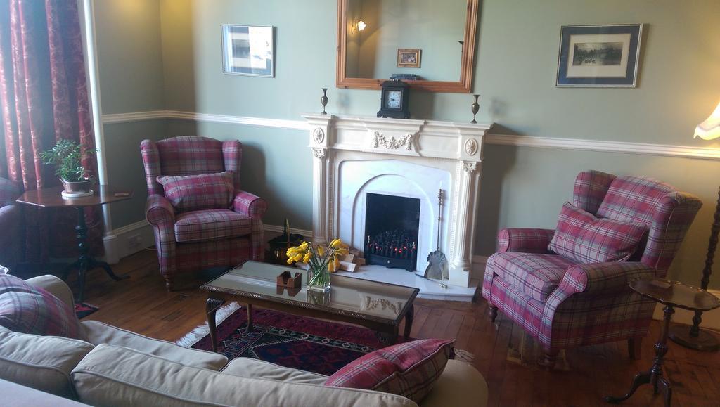 Lochinver Guesthouse Ayr Esterno foto