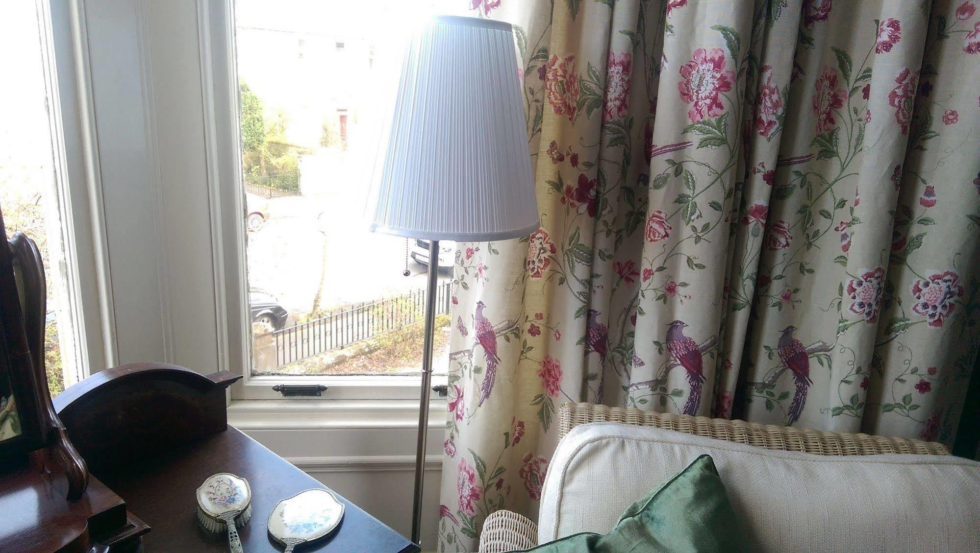 Lochinver Guesthouse Ayr Esterno foto
