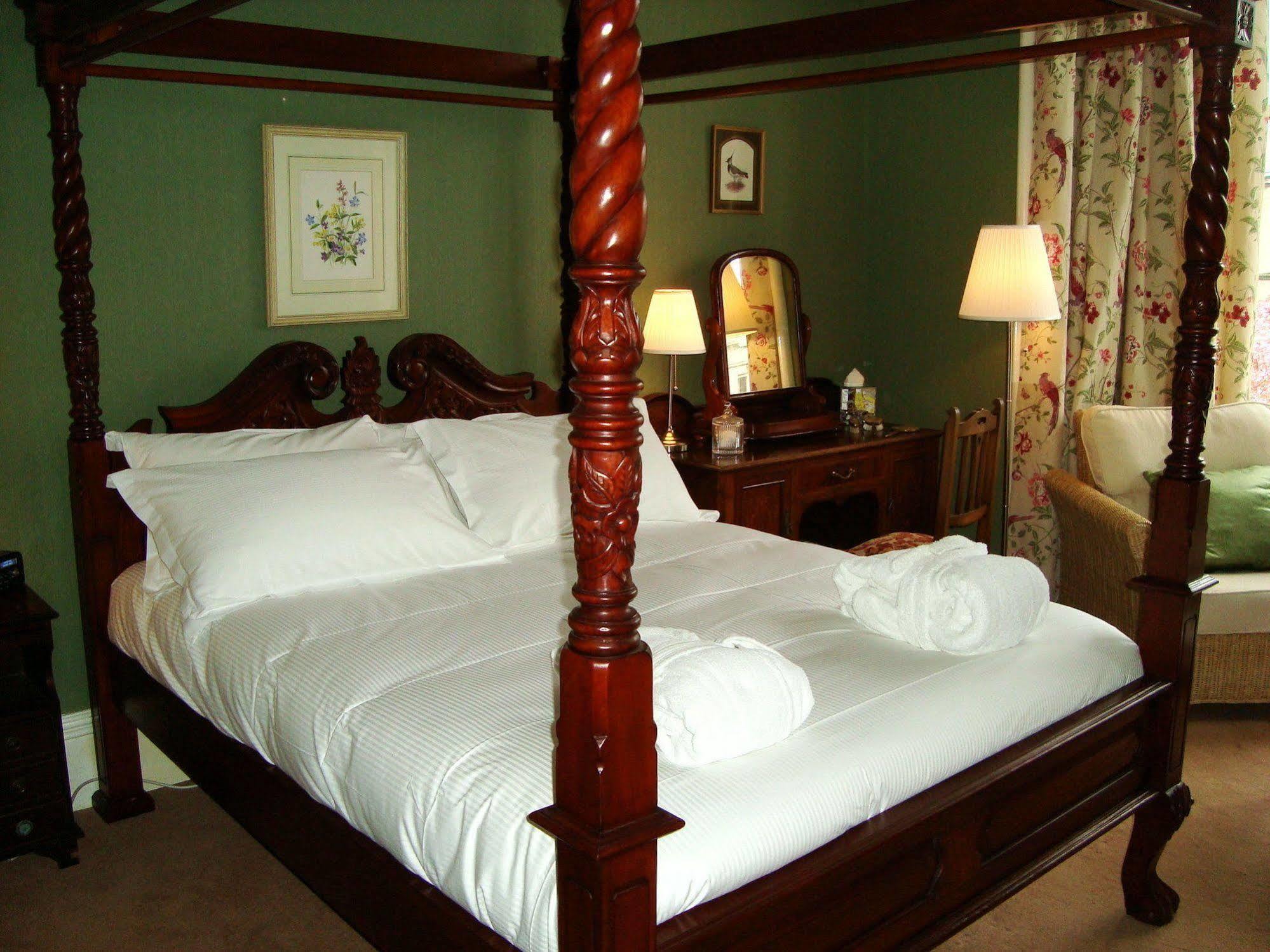 Lochinver Guesthouse Ayr Esterno foto
